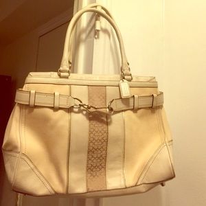 White Coach tote bag with silver buckling
