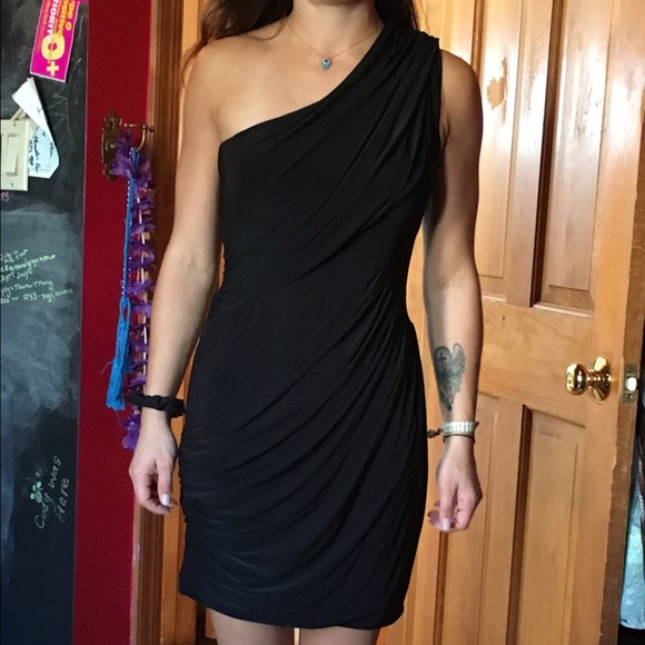 Little black dress - Picture 1 of 4