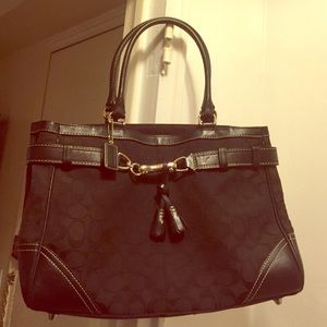 Black coach tote bag!