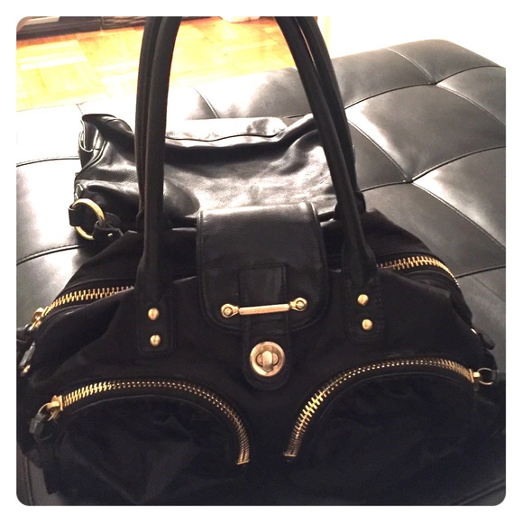 Botkier Satchel! Black with gold hardware - Picture 1 of 4