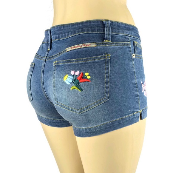 Embroidered jeans shorts - Picture 4 of 4