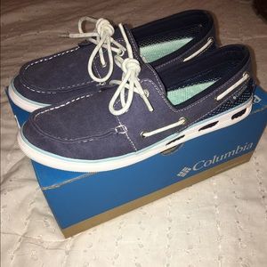 Columbia loafers