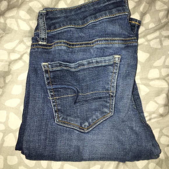 🍂 AMERICAN EAGLE JEANS