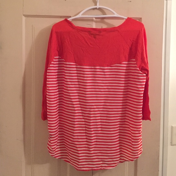 Express Striped Blouse - Picture 2 of 2
