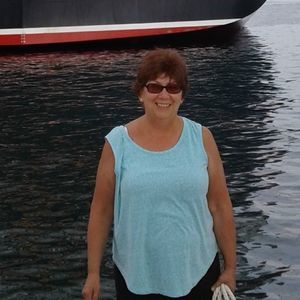 Meet your Posher, Cecile