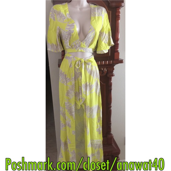 Hailey Set - Picture 2 of 4