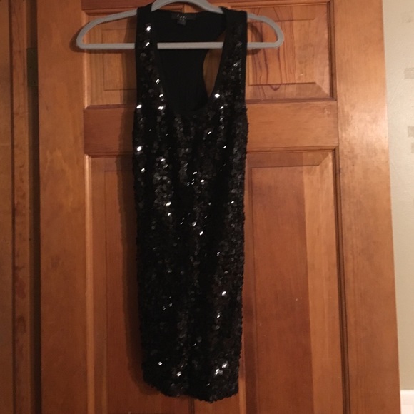 Sparkly black sequin dress - Picture 1 of 3