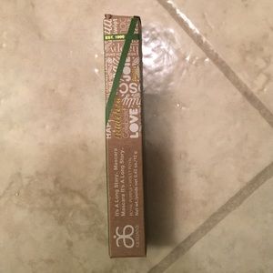 Arbonne mascara