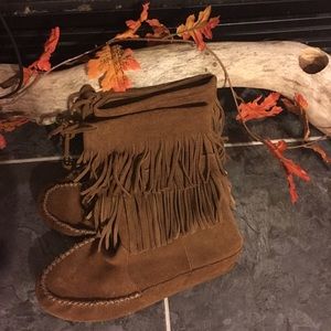 Minnetonka boots