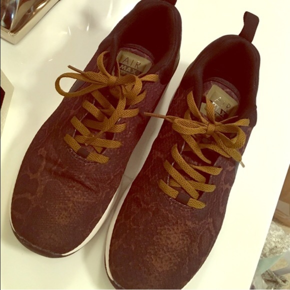 Nike Air Max Sirens (sz 8) !SALE!