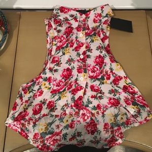 LF flowered crop top never worn new with tags