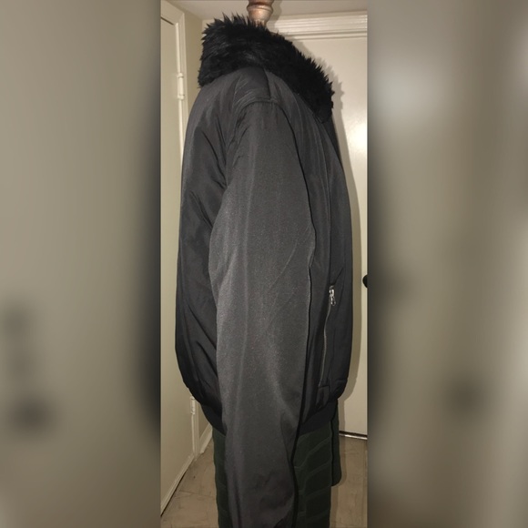 HP Aspen Faux Fur Black Bomber - Picture 8 of 8