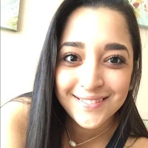 Meet your Posher, Bianca