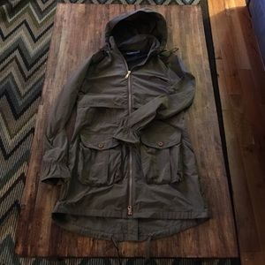 Mountain Hard Wear Parka- Small