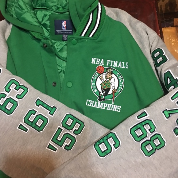 Celtics Ball 🏀 hottest gear of the year🔥😴🔥 - Picture 3 of 4