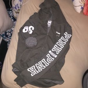 Vs pink sweater! This sweater is olive color.