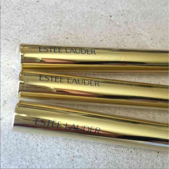 3 Estée Lauder travel foundation brush bundle - Picture 3 of 4