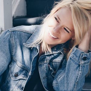 Meet your Posher, Steph