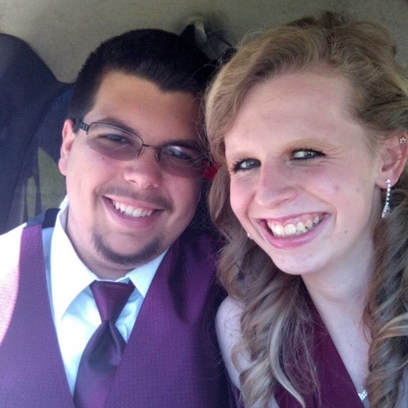 Meet your Posher, Katie - Picture 1 of 1