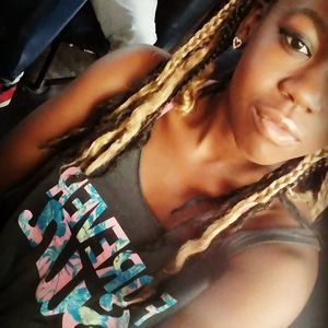 Meet your Posher, Marlonda