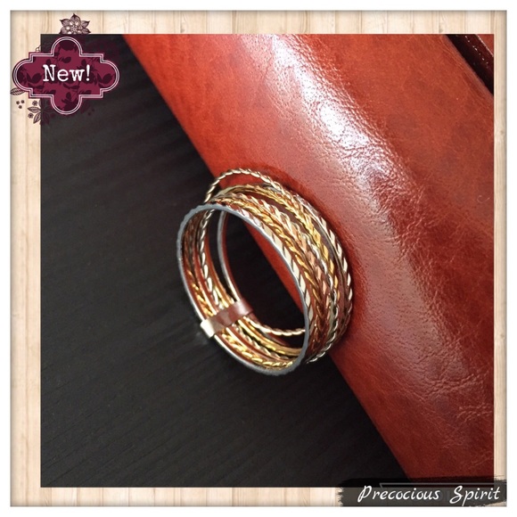 Jewelry - Cable twist thin metal triple-tone layered ring