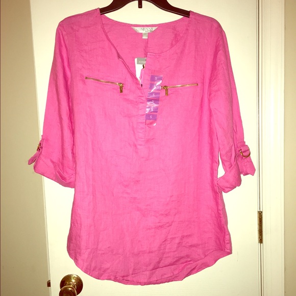 Sale! Brand NWT. Ellen Tracy 3/4 sleeve top!
