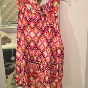 Multi-colored zippered tank top