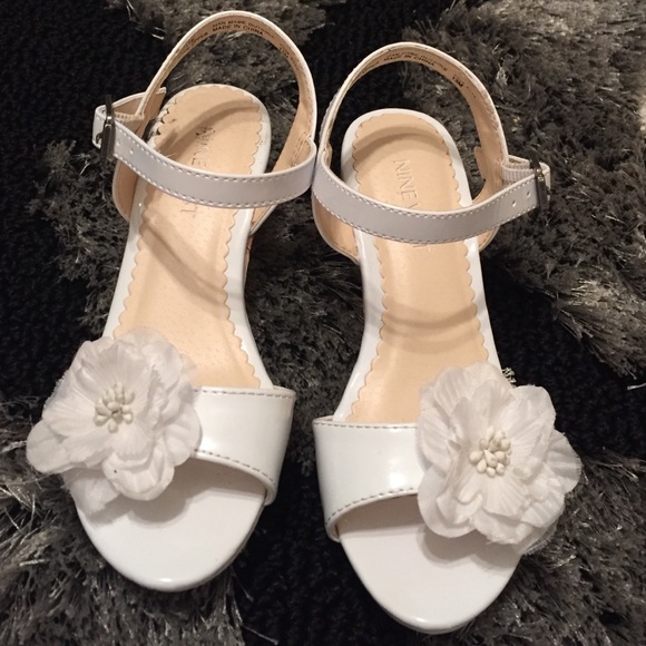 Girls Nine West wedges