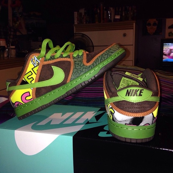 Nike SB Low De La Soul