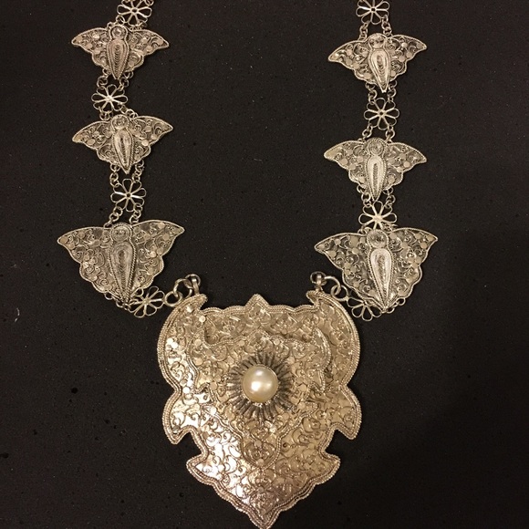 INDONESIAN BUGIS BUTTERFLY SILVER NECKLACE JEWELRY - Picture 2 of 4