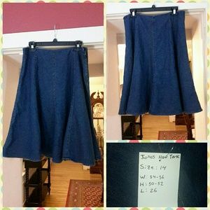 Jones new York jean skirt