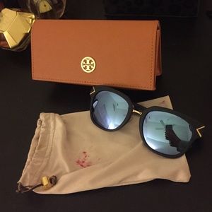 Tory burch sunglasses