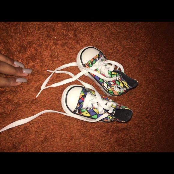 Size 2c (fit like 3c) baby converse