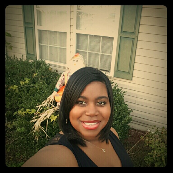 Meet your Posher, La'kisha - Picture 1 of 1
