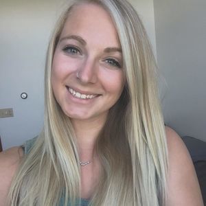 Meet your Posher, Michaela