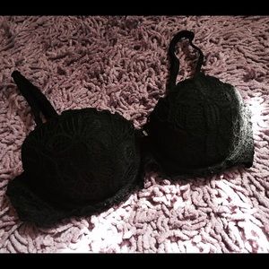 ****SOLD******PINK Push Up Bra!