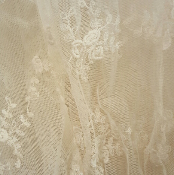 beautiful top for fall!! - Picture 3 of 4