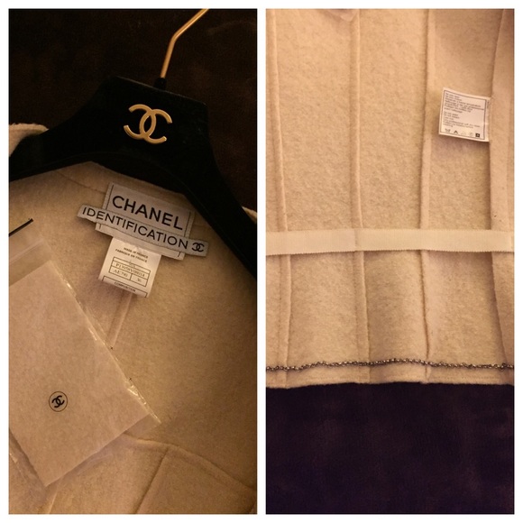 π―% authentic Chanel wool jacket - Picture 3 of 4