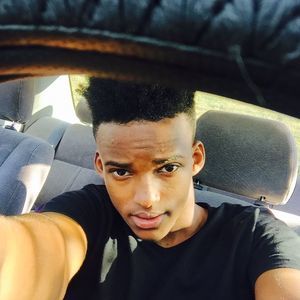 Meet your Posher, Sam