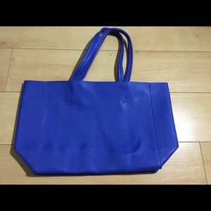 Macy's New large leather blue tote bag pink inside