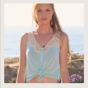 Mint Blue Lace Detail Buttoned Sleeveless Crop Top