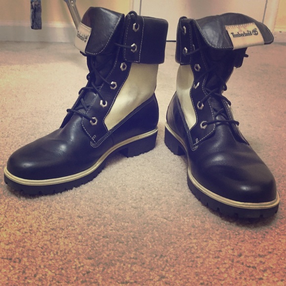 Timberland leather boots women size 9M