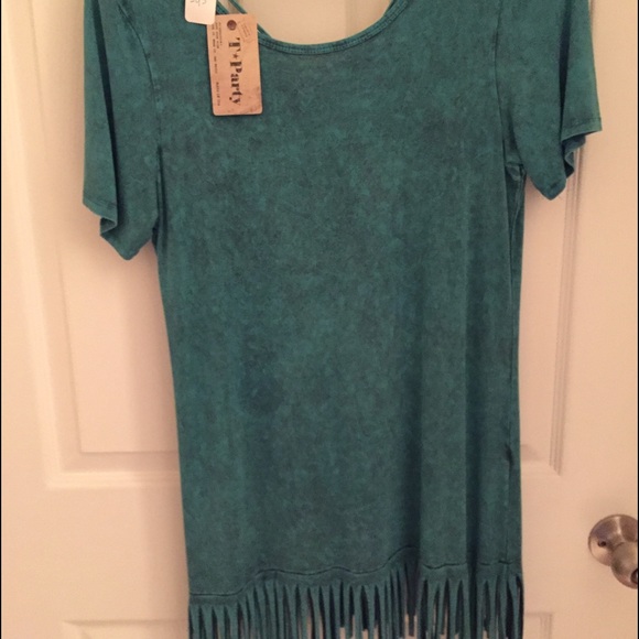 Fringe turquoise top