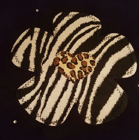 The Zebra Flower. (12M)