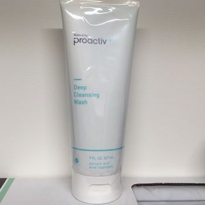 Proactive + deep cleansing wash