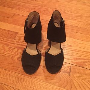 KBD Kelsi Dagger Suede Heels-Black. Size 8