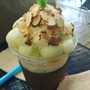 Meet your Posher, Christine