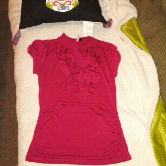 ❗Final Sale❗Red Heartsoul shirt