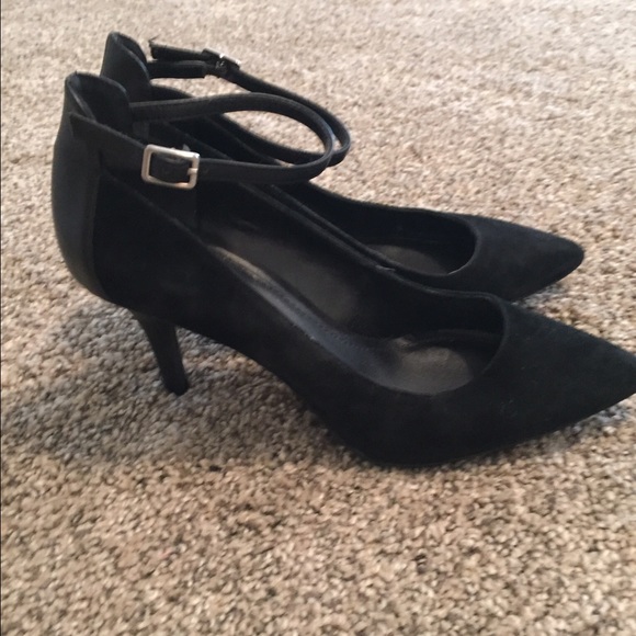 BCBG Heels sz 8