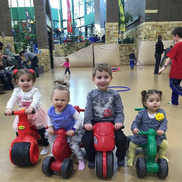 Meet your Posher, Rougina